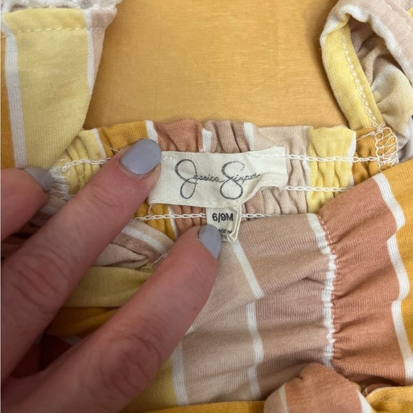 Jessica Simpson baby girl stripe and ruffles Romper size 6/9 months. So cute - Picture 3 of 4